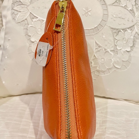 Orange Soft leather wristlet - Picture 4 of 15